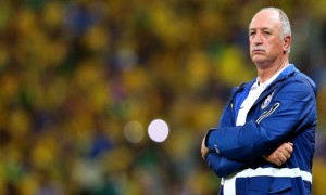 Apesar do empate, Felipão diz que Brasil mostrou evolução.