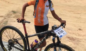 Visando carreira profissional, Ana Laura Oliveira segue “pedaladas” da família no ciclismo